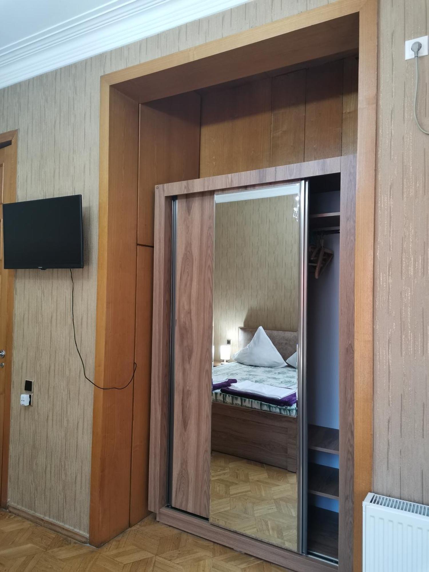 European Backpackers 欧洲背包客&大厨房 Hostel Tbilisi Exterior photo