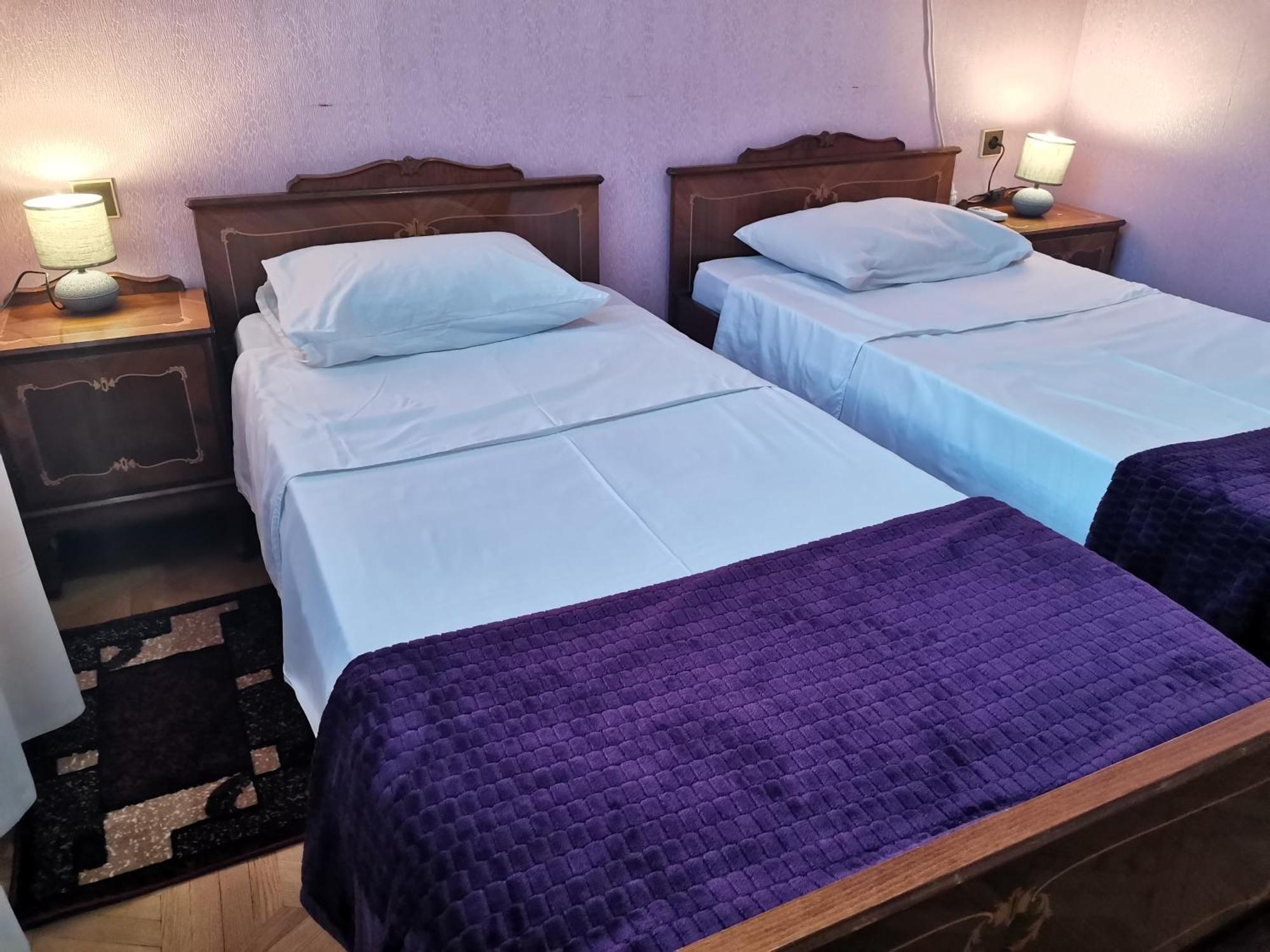 European Backpackers 欧洲背包客&大厨房 Hostel Tbilisi Exterior photo